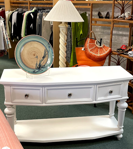 Thrift Store «Tambourine Resale Shop», reviews and photos, 1619 10th Ave, Vero Beach, FL 32960, USA