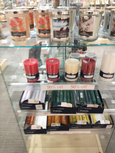 Shopping Mall «River Hills Mall», reviews and photos, 1850 Adams St, Mankato, MN 56001, USA