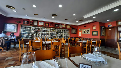 Restaurante Casa Consuelo - Ctra. Nal. 634, Km. 511,150, 33792 Luarca, Asturias, Spain