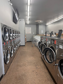 Parkside Laundry - Photo 3 - Car repair in Los Angeles, CA, Glendale