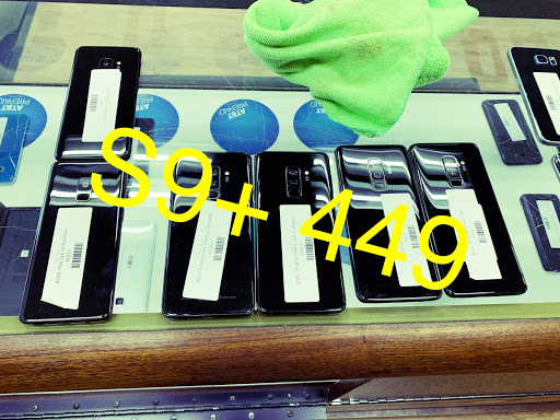 Cell Phone Store «CELL IT HERE», reviews and photos, 310 Main St, Bridgeport, OH 43912, USA