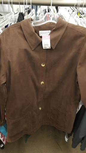 Thrift Store «Southern & Val Vista Goodwill Retail Store & Donation Center», reviews and photos, 3655 E Southern Ave, Mesa, AZ 85206, USA