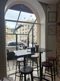 Atmosphère du Rouge, Restaurant - Bar à vin à Nice - n°5