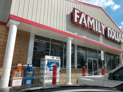 Dollar Store «FAMILY DOLLAR», reviews and photos, 1342 OH-14, Deerfield, OH 44411, USA