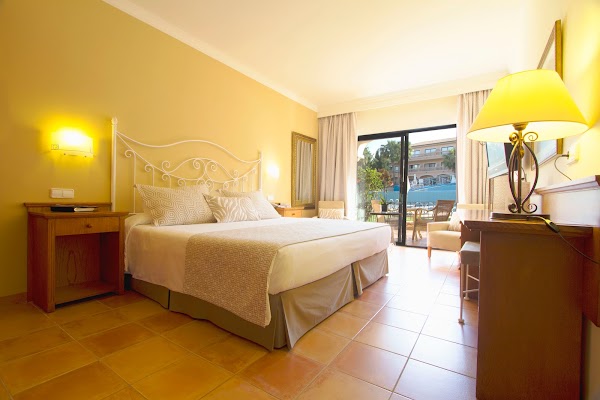 Imagen de Mon Port Hotel  Spa (2 de 24)