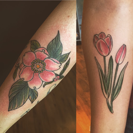 Tattoo Shop «Impulse Ink Tattoo», reviews and photos, 2113 Coulee Rd, Hudson, WI 54016, USA