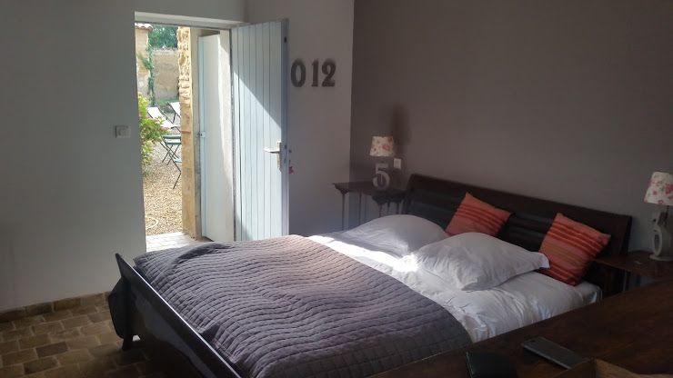 Chambres Chambre d'hôtes La Maison de Marie 01480 Messimy-sur-Saône