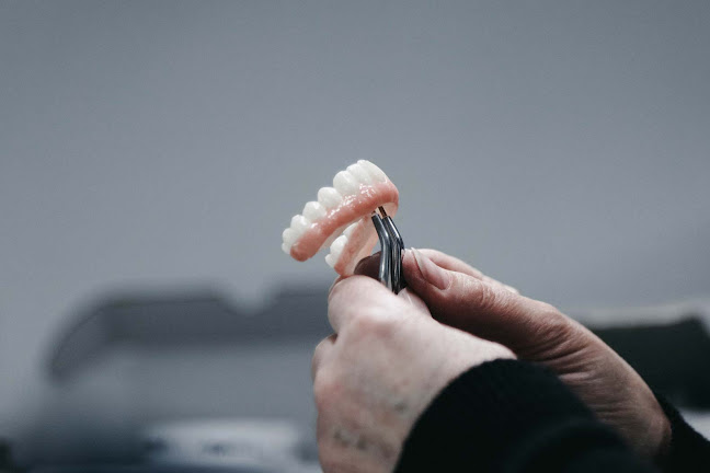New Life Teeth - Dental Implants Clinic - Dentist