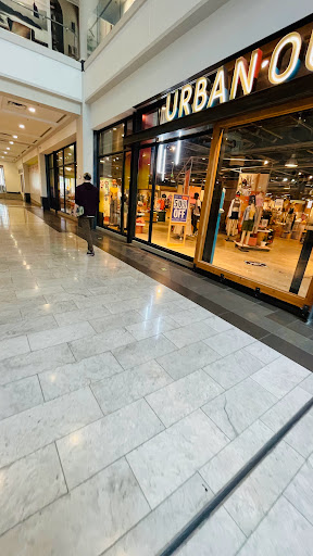 Shopping Mall «The Westchester», reviews and photos, 125 Westchester Ave, White Plains, NY 10601, USA