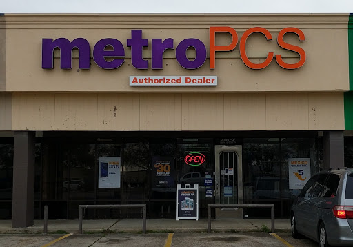 MetroPCS Authorized Dealer, 2395 S Texas 6, Houston, TX 77077, USA, 