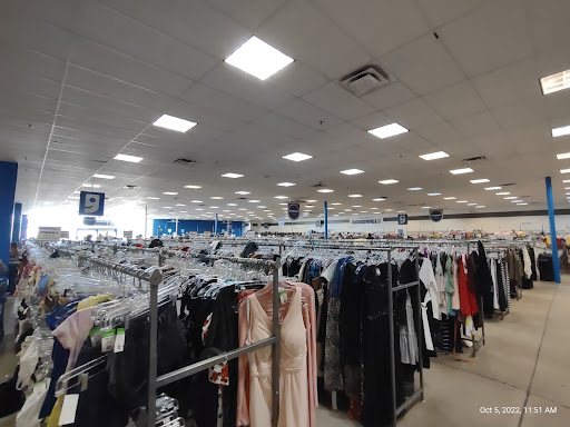 Thrift Store «Yuma Southgate Goodwill Retail Store & Donation Center», reviews and photos