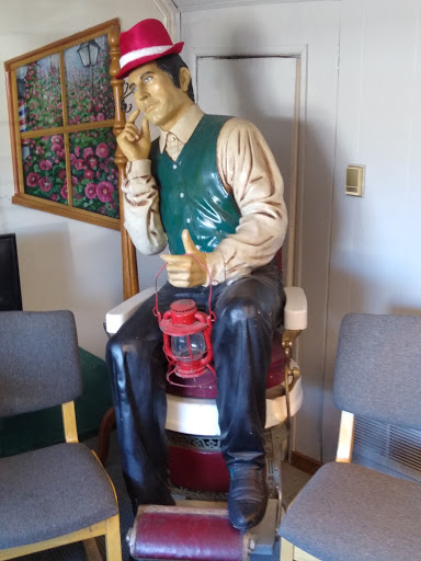 Barber Shop «Mc Cordsville Barber Shop», reviews and photos, 7745 N 600 W, McCordsville, IN 46055, USA