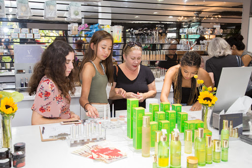 Beauty Supply Store «ROOTS the Beauty Underground», reviews and photos, 384 Forest Ave #9, Laguna Beach, CA 92651, USA