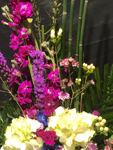 Lord Baltimore Florist, 355 N Calvert St, Baltimore, MD 21202, USA, 