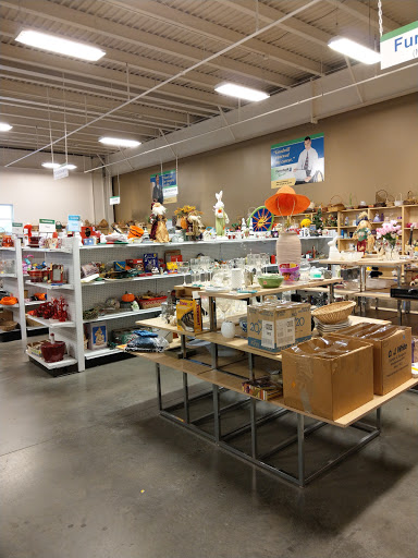 Thrift Store «Goodwill», reviews and photos