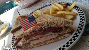 Photo n°121 de Tommy's Diner à Mondeville ()