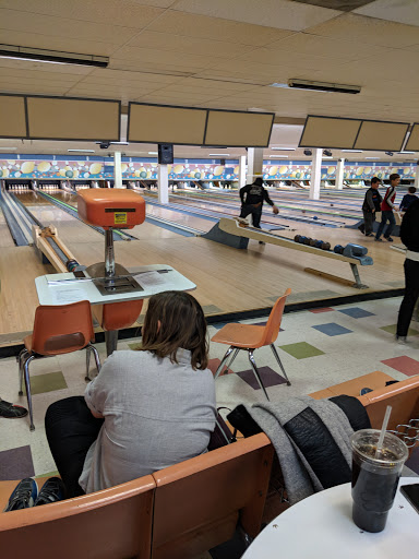 Bowling Alley «White Oak Bowling Lanes», reviews and photos, 11207 New Hampshire Ave, Silver Spring, MD 20904, USA