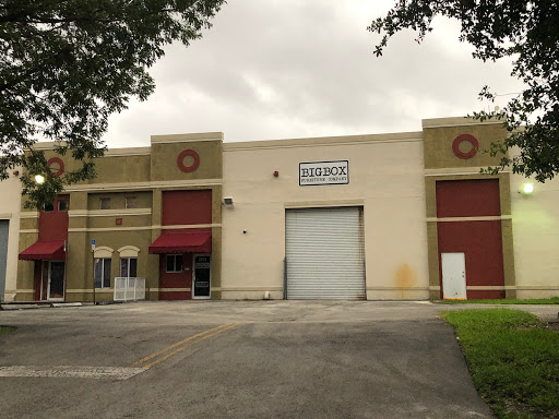 Big Box Furniture Company, 3501 NW 33rd St, Miami, FL 33142, USA, 