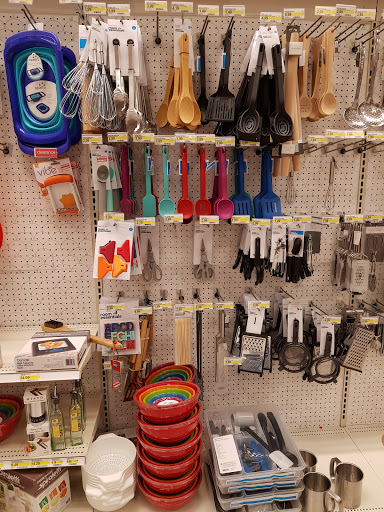 Department Store «Target», reviews and photos, 7 Allstate Rd, Dorchester, MA 02125, USA