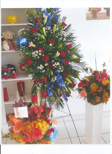 Florist «A1 Flowers By June Taylor», reviews and photos, 771 Main St, Dunedin, FL 34698, USA