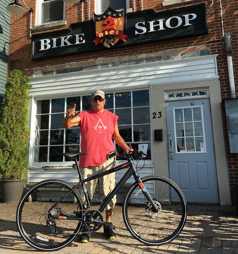 Bicycle Store «2 Bici Bicycle Shop», reviews and photos, 8695 Archer Ave, Willow Springs, IL 60480, USA