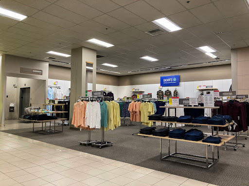 Department Store «Sears», reviews and photos, 15600 Whittwood Ln, Whittier, CA 90603, USA