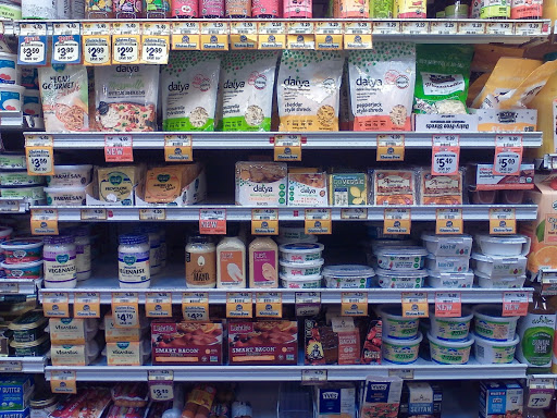 Health Food Store «Sprouts Farmers Market», reviews and photos, 24285 Magic Mountain Pkwy, Valencia, CA 91355, USA