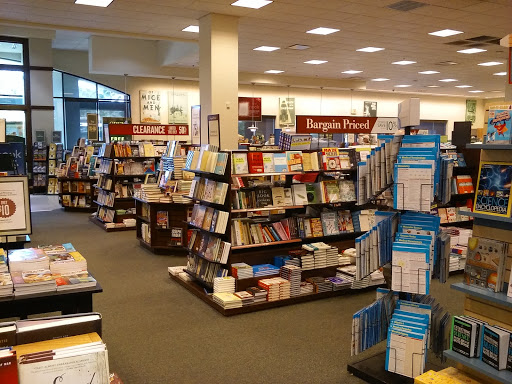 Book store Escondido