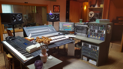 Cutting Edge Recording Studio