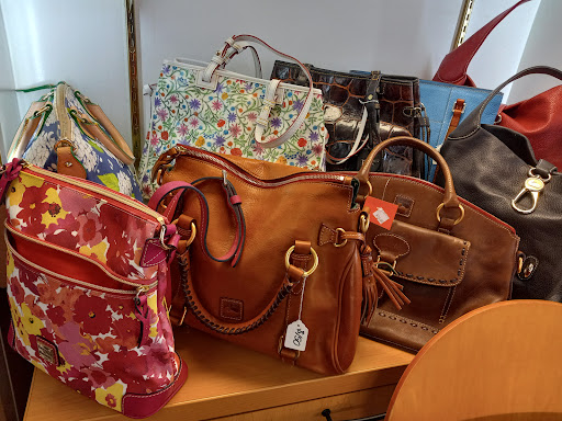 Thrift Store «Prevention of Blindness Society Look Again Resale Shop», reviews and photos, 900 King St, Alexandria, VA 22314, USA