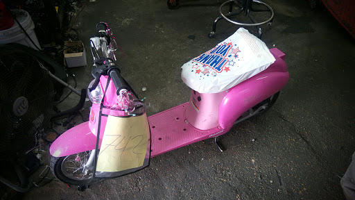Motorcycle Dealer «Scooters Plus», reviews and photos, 3425 Summer Ave, Memphis, TN 38122, USA