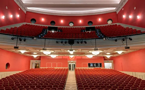 Teatro Albéniz Madrid image