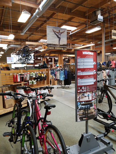 Camping Store «REI», reviews and photos, 240 Andover Park W, Tukwila, WA 98188, USA