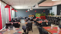 Atmosphère du Restaurant Le Bistrot des Saveurs (Passins en ISÈRE 38 AUVERGNE/RHÔNE-ALPES) à Arandon-Passins - n°10