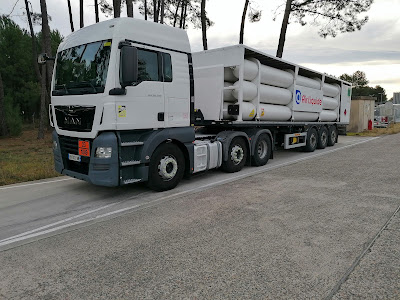 NISSAN TRUCKS NUENO TRUCKS PYRENEES à Pau