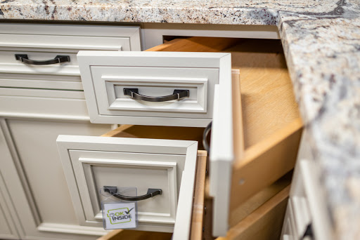 Countertop Store «Louisville Cabinets and Countertops», reviews and photos, 6200 North Hitt Lane, Louisville, KY 40241, USA