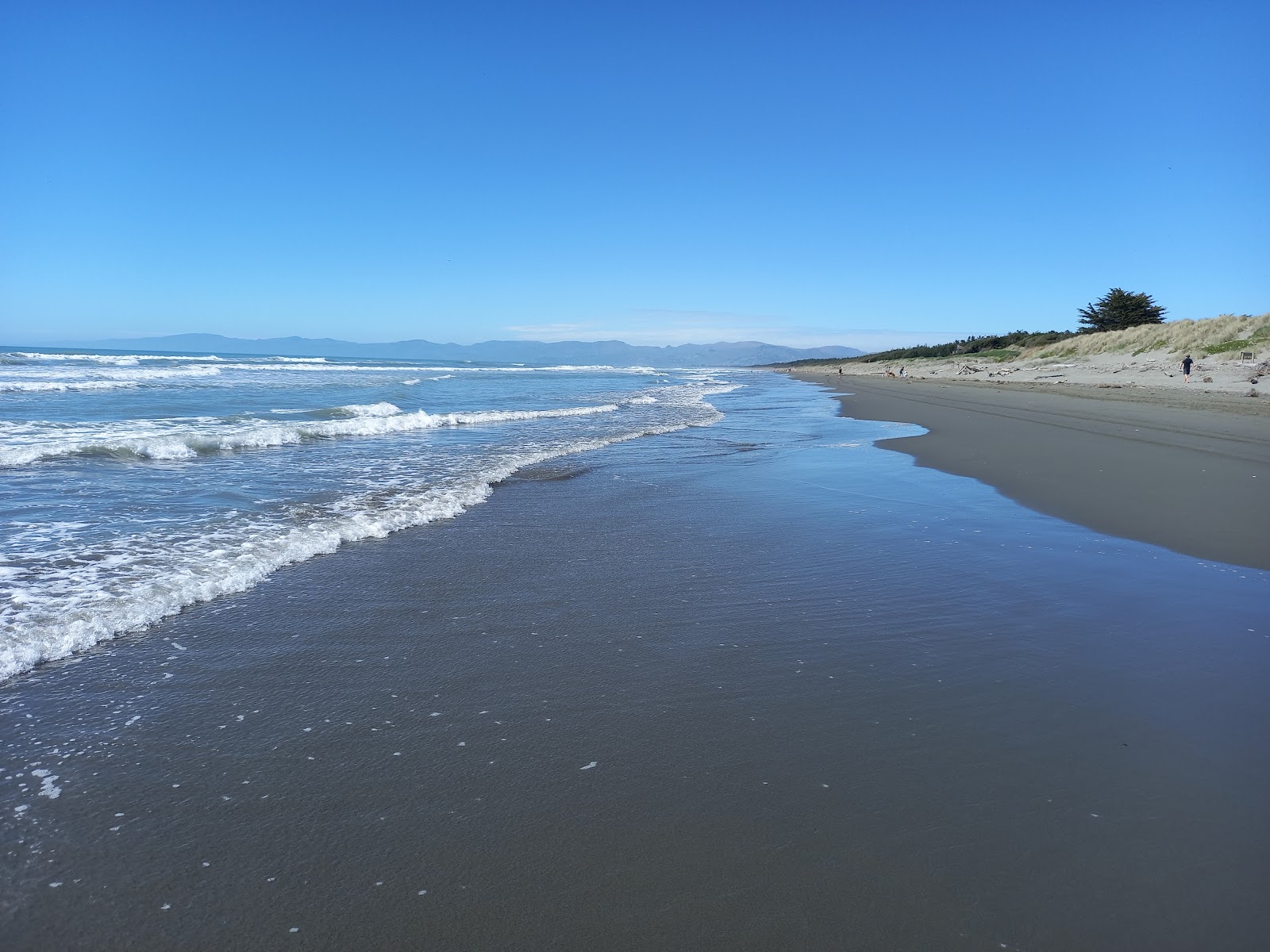 Spencer Park Beach的照片 带有长直海岸