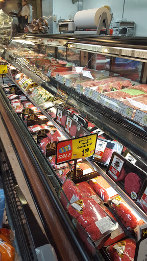 Grocery Store «Super Foodtown of Cedar Grove», reviews and photos, 597 Pompton Ave, Cedar Grove, NJ 07009, USA