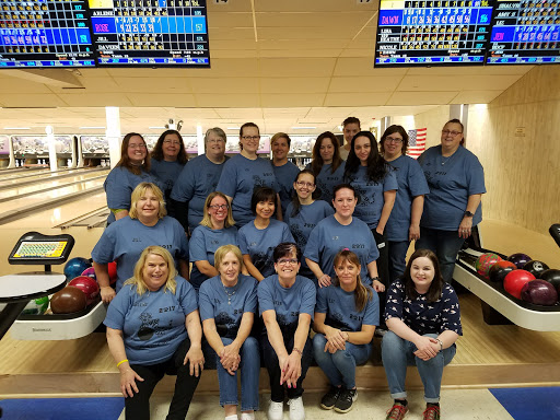 Bowling Alley «Perry Park Lanes», reviews and photos, 9600 Perry Hwy, Pittsburgh, PA 15237, USA