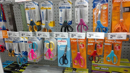 Office Supply Store «Staples», reviews and photos, 7800 Montgomery Rd #200, Kenwood, OH 45236, USA