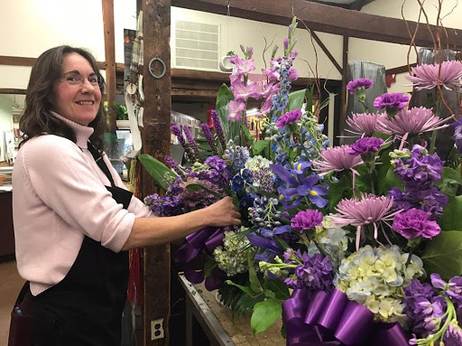 Florist «City Line Florist», reviews and photos, 2978 Nichols Ave, Trumbull, CT 06611, USA