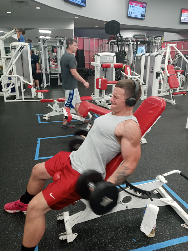 Gym «Genesis Health Clubs - Springfield South», reviews and photos, 1249 E Battlefield Rd, Springfield, MO 65804, USA