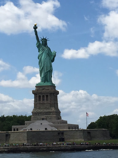 Bus Charter «Croswell VIP Motorcoach Services», reviews and photos, 975 W Main St, Williamsburg, OH 45176, USA