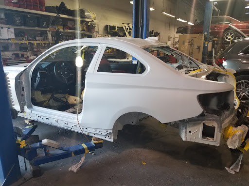 Auto Body Shop «Gene Perez Body Repairs», reviews and photos, 5131 W Hanna Ave, Tampa, FL 33634, USA