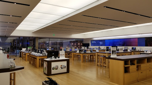 Computer Store «Microsoft Store», reviews and photos, 116 Bellevue Way NE, Bellevue, WA 98004, USA