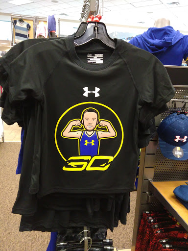 Sporting Goods Store «SCHEELS», reviews and photos, 1850 Adams St, Mankato, MN 56001, USA