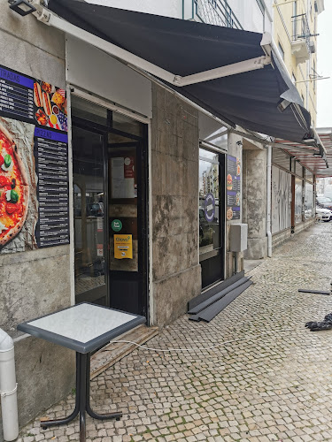 Shum Pizzaria & Hamburgaria em Lisboa