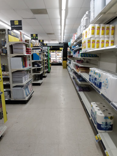 Home Goods Store «Dollar General», reviews and photos, 1522 W 9th St, Mt Carmel, IL 62863, USA