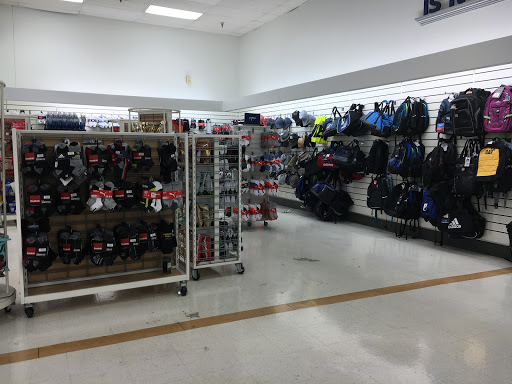 Department Store «Marshalls», reviews and photos, 500 N University Dr, Pembroke Pines, FL 33024, USA