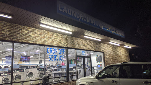 Laundromat «Laundry King», reviews and photos, 801 Luzerne St, Scranton, PA 18504, USA